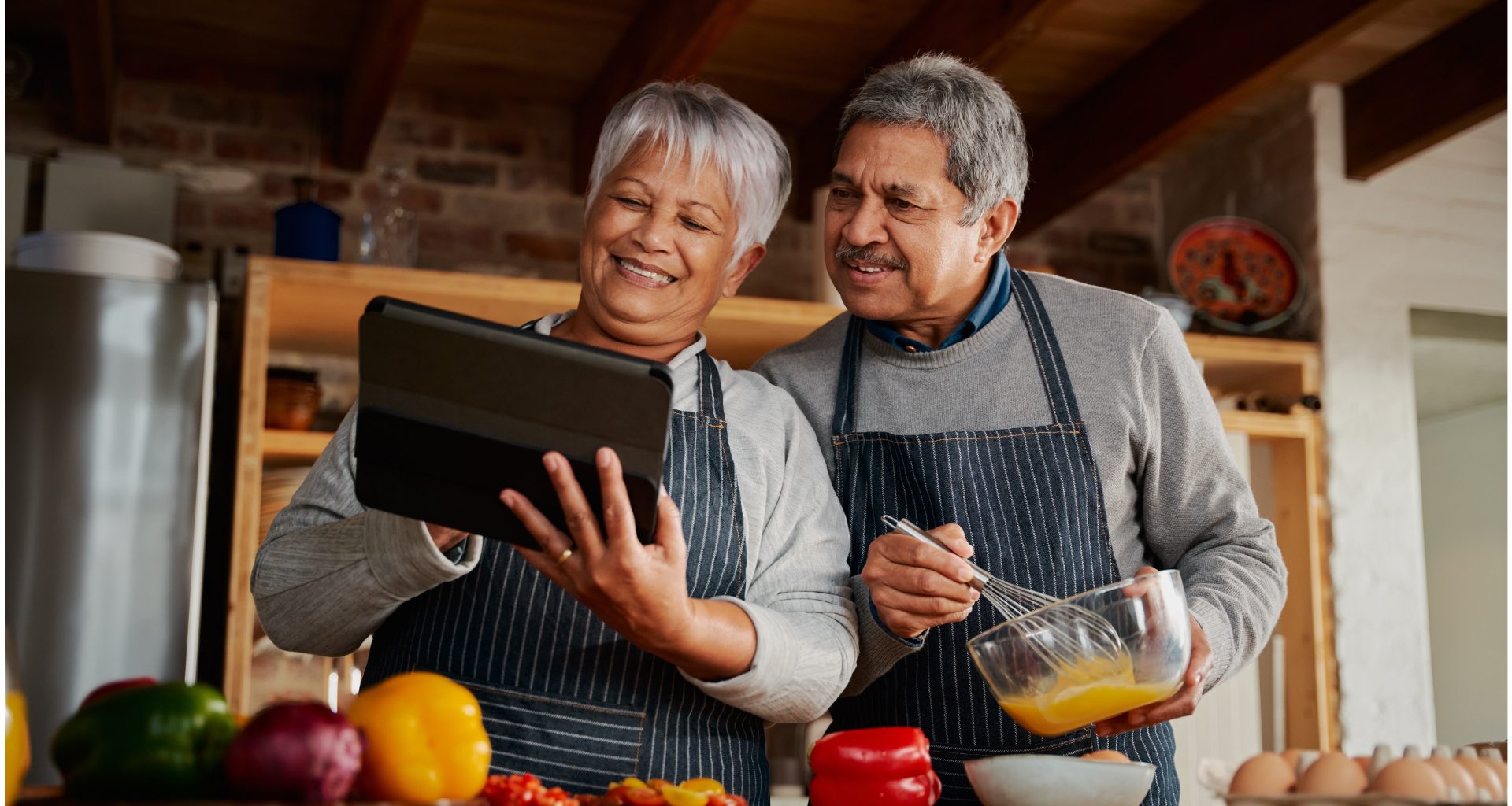 Dispositivos Comunes para Acceder a Internet_ Guía para Adultos Mayores